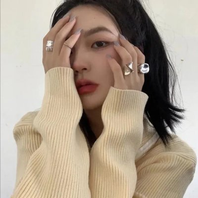 男人与婴儿